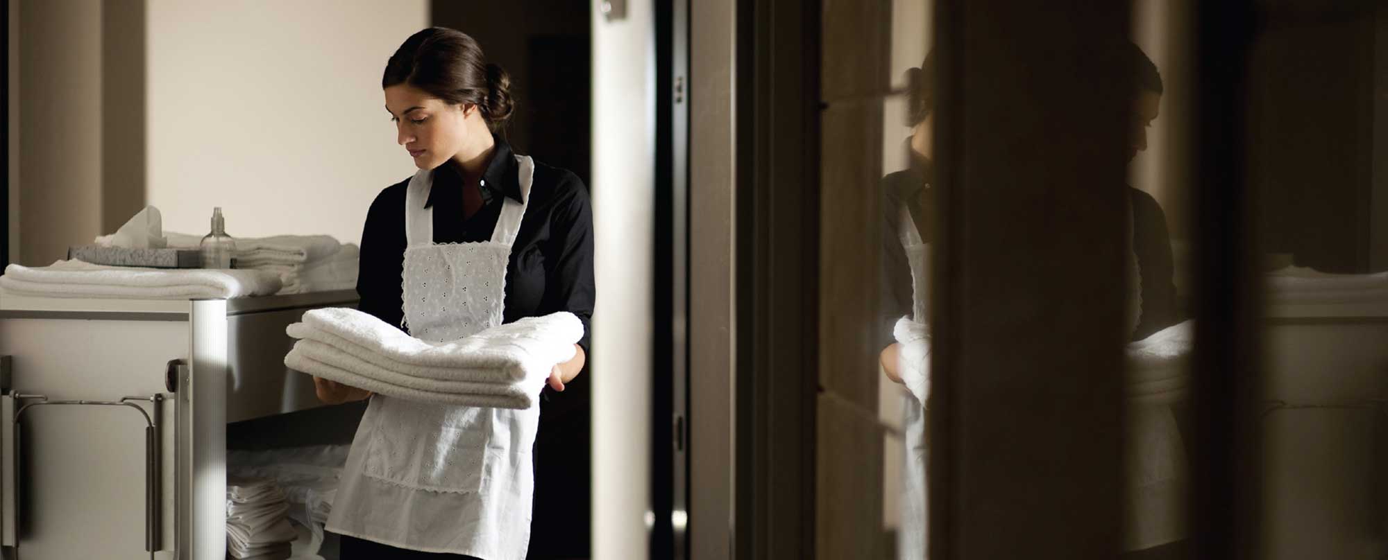 Hotel Operations - hotel housekeeping with fresh linen